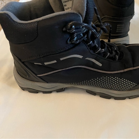 Lands’ End hiking boots size 8.5 - Picture 5 of 8